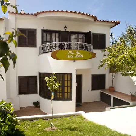 Chill Hill & Private - Peach Garden Hostel