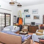 Chill Hill & Private - Peach Garden Hostel *