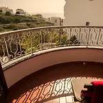 Hostel Chill Hill & Private - Peach Garden