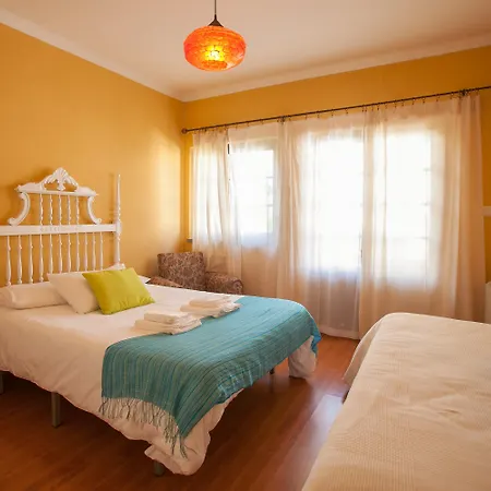 Hostel Chill Hill & Private - Peach Garden Ericeira