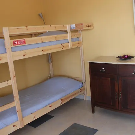 Chill Hill & Private - Peach Garden Hostel