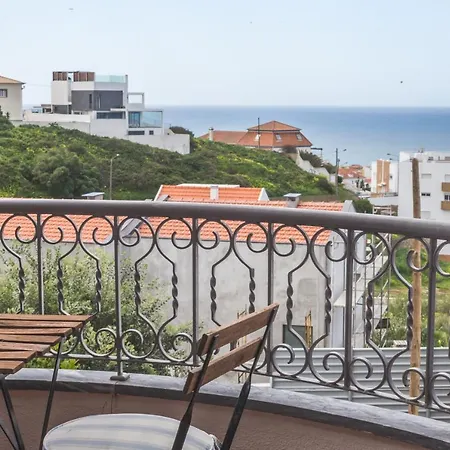 Chill Hill & Private - Peach Garden Hostel Ericeira
