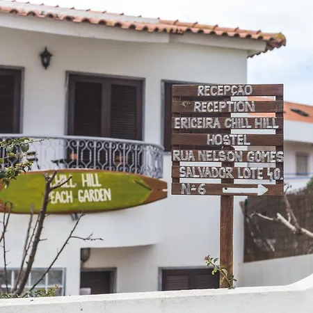 Hostal Chill Hill & Private - Peach Garden Ericeira