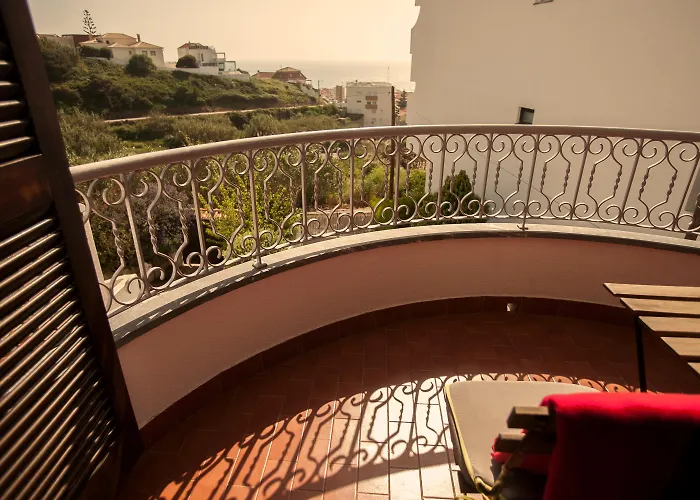 Vandrarhem Chill Hill & Private - Peach Garden