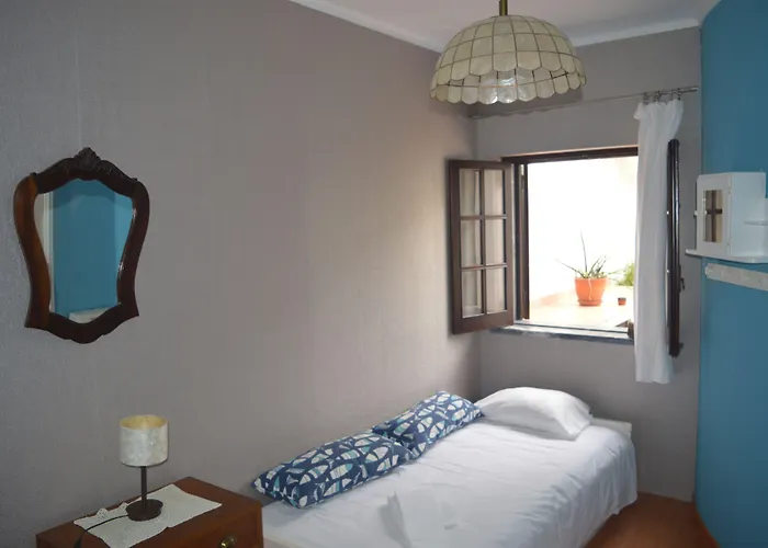 Chill Hill & Private - Peach Garden Hostel